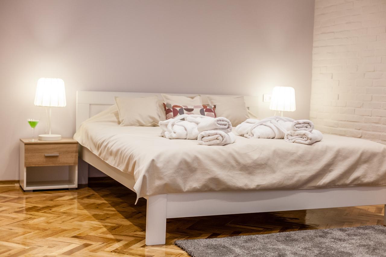 Apartmani Studio Nagybecskerek Kültér fotó